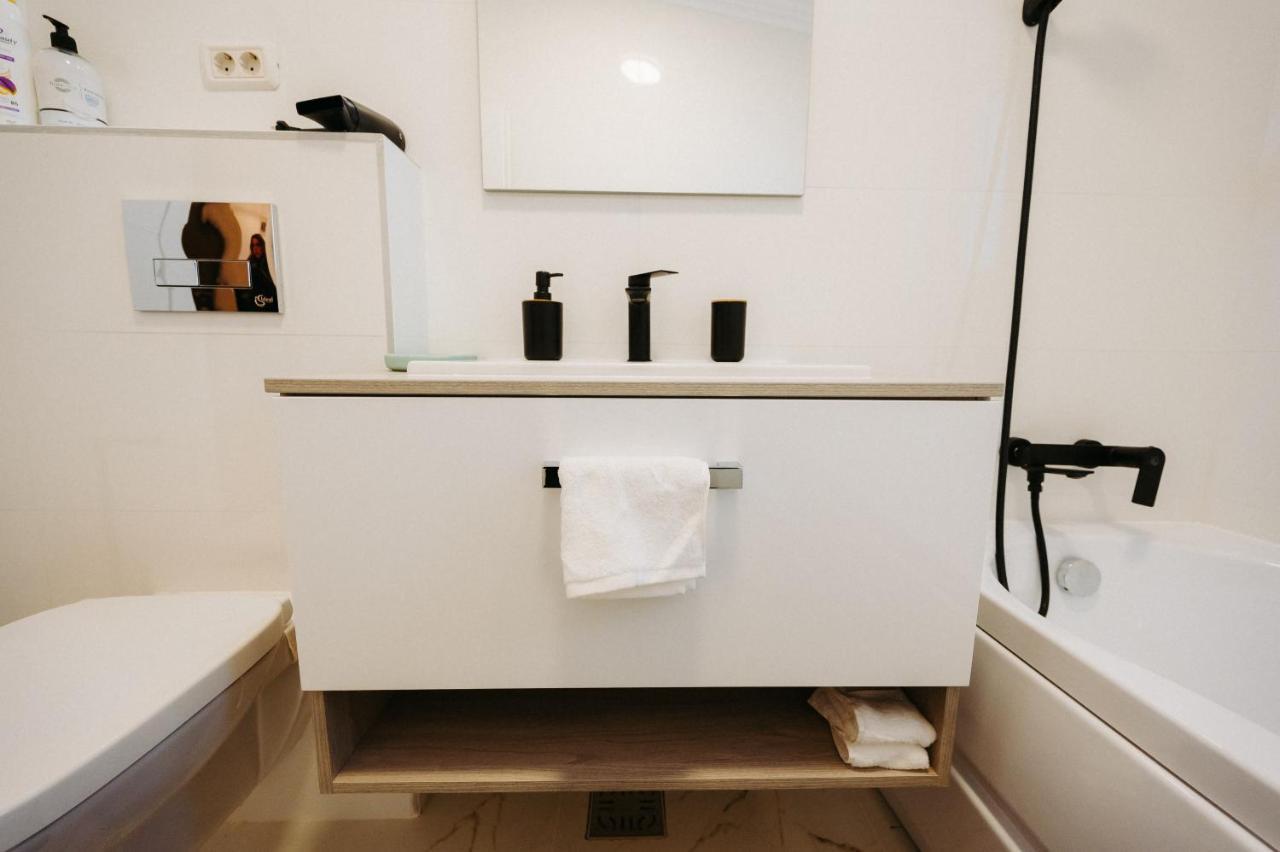 דירות סוסאבה Modern Loft One מראה חיצוני תמונה